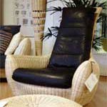 Möbel aus/mit Rattan Rattanmöbel Wohnlandschaft Sofas Stühle Liegen Sessel